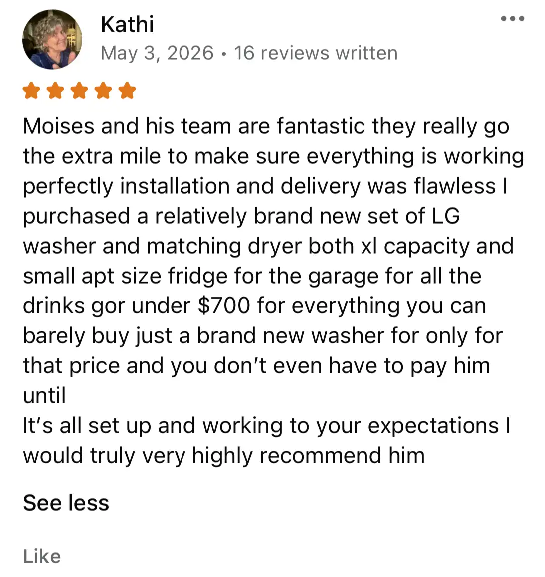 Captura de una reseña detallada de un cliente en Facebook